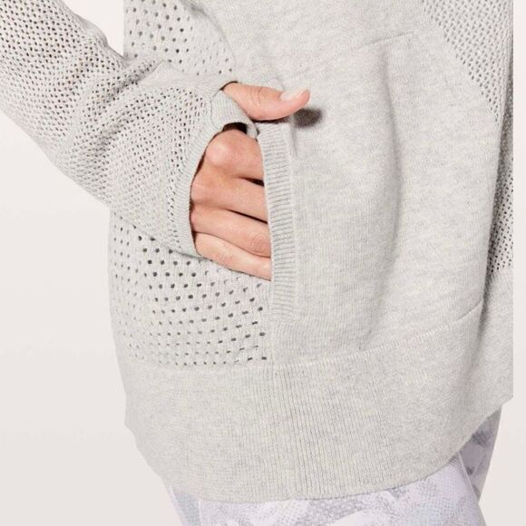 Lululemon Still Movement Wrap Split Back Hooded Open Cardigan Size 4 - Picture 4 of 8